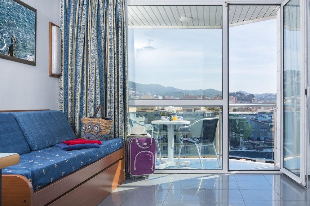 Apartaments Blau By Marsol Льорет-де-Мар Екстер'єр фото